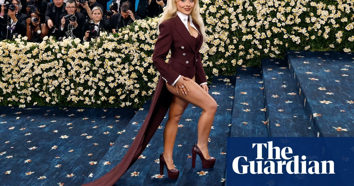 Look, no trousers! Why the ‘day knicker’ trend is growing legs