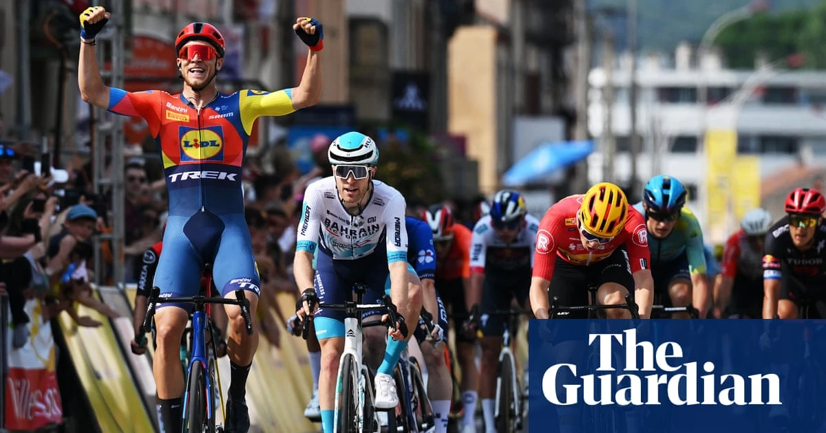 Jonathan Milan surges to stage win in Critérium du Dauphiné and snatches lead from Pogacar
