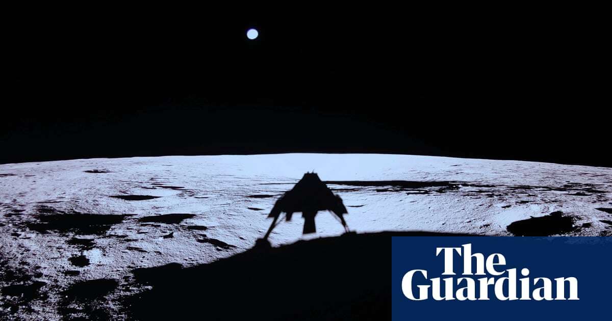 US firm Firefly Aerospace makes second-ever commercial moon landing - video