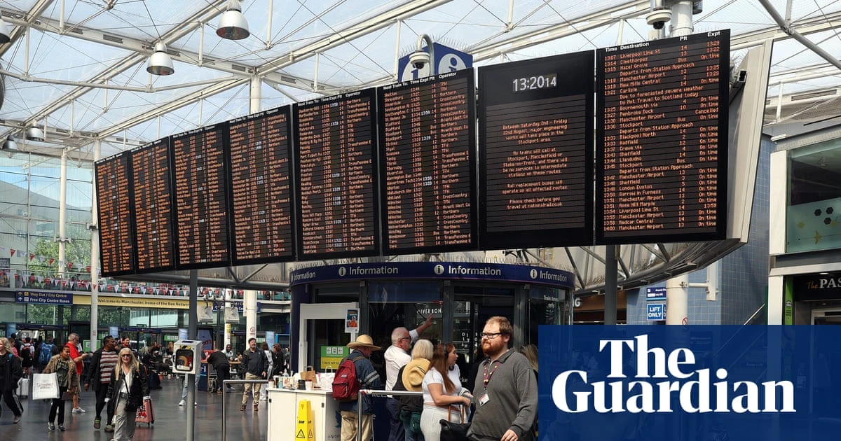 Northern Rail Project risks repeating costly HS2 failures, MPs warn