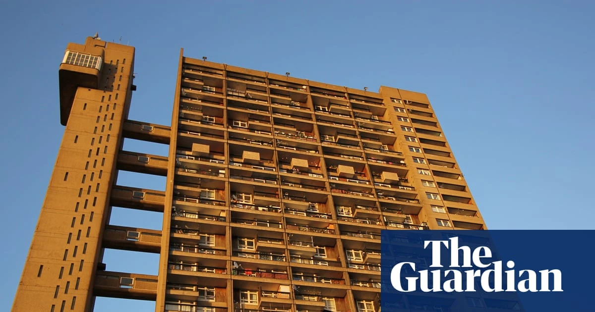 England to sell eight times the council homes it built last year, report finds