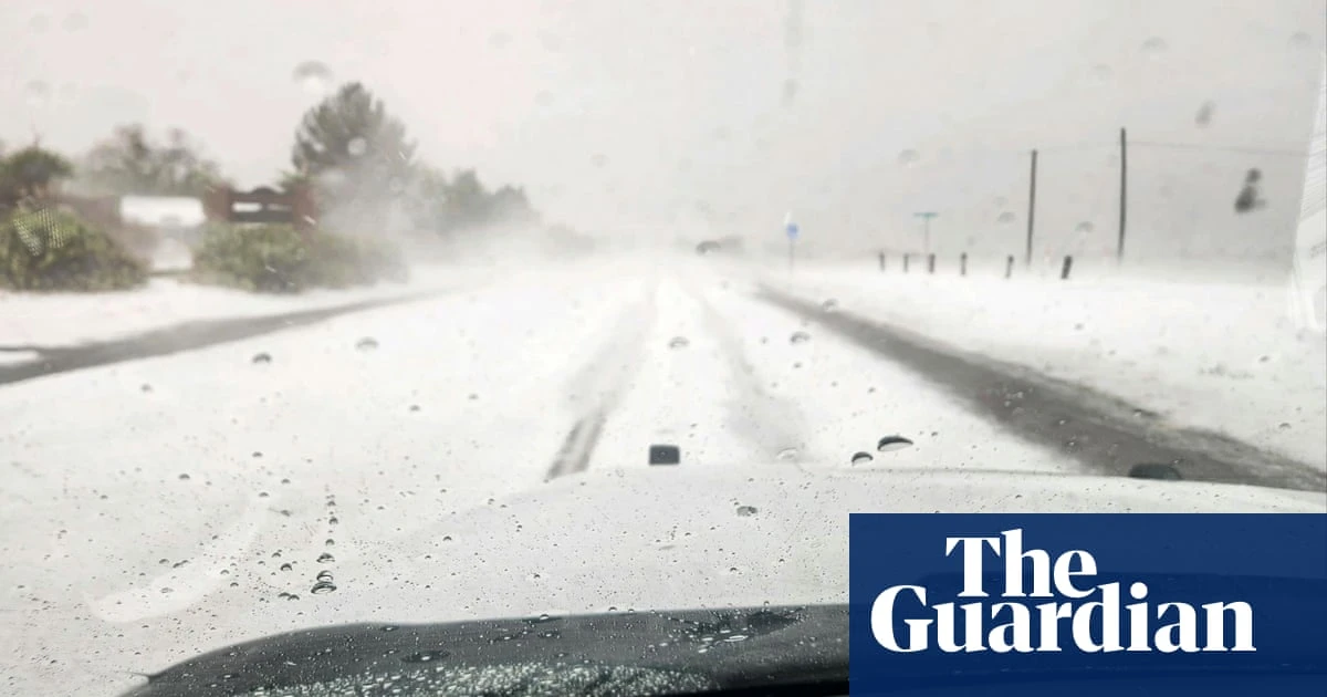 Texas sees snowploughs in May as ‘DVD-sized’ hailstones strikes state