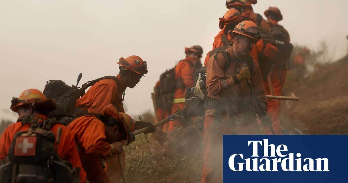 ‘Running to danger and saving lives’: 1,000 incarcerated firefighters are on the LA frontlines