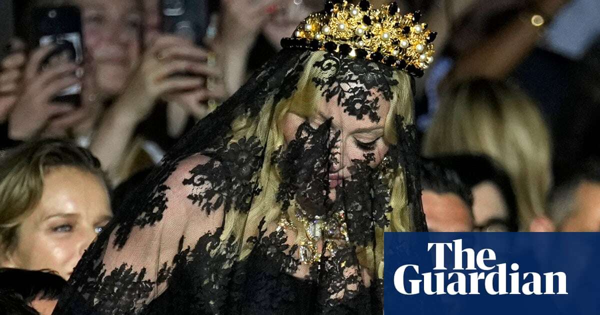 Madonna given standing ovation at Dolce & Gabbana’s Milan tribute show