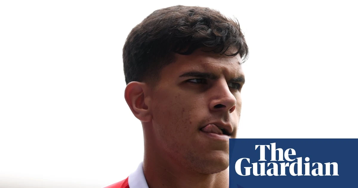 West Ham scramble to add midfield reinforcements after Fernandes and Casadó bids