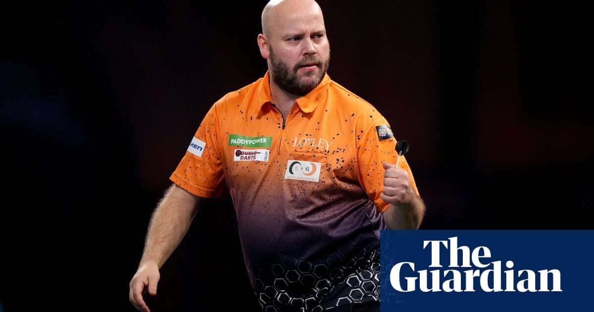 Christian Kist hits nine-darter at PDC world championship but loses match