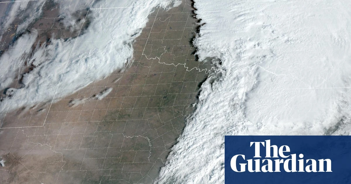 ‘Unusually strong’ storms threaten to bring tornadoes and large hail to parts of US