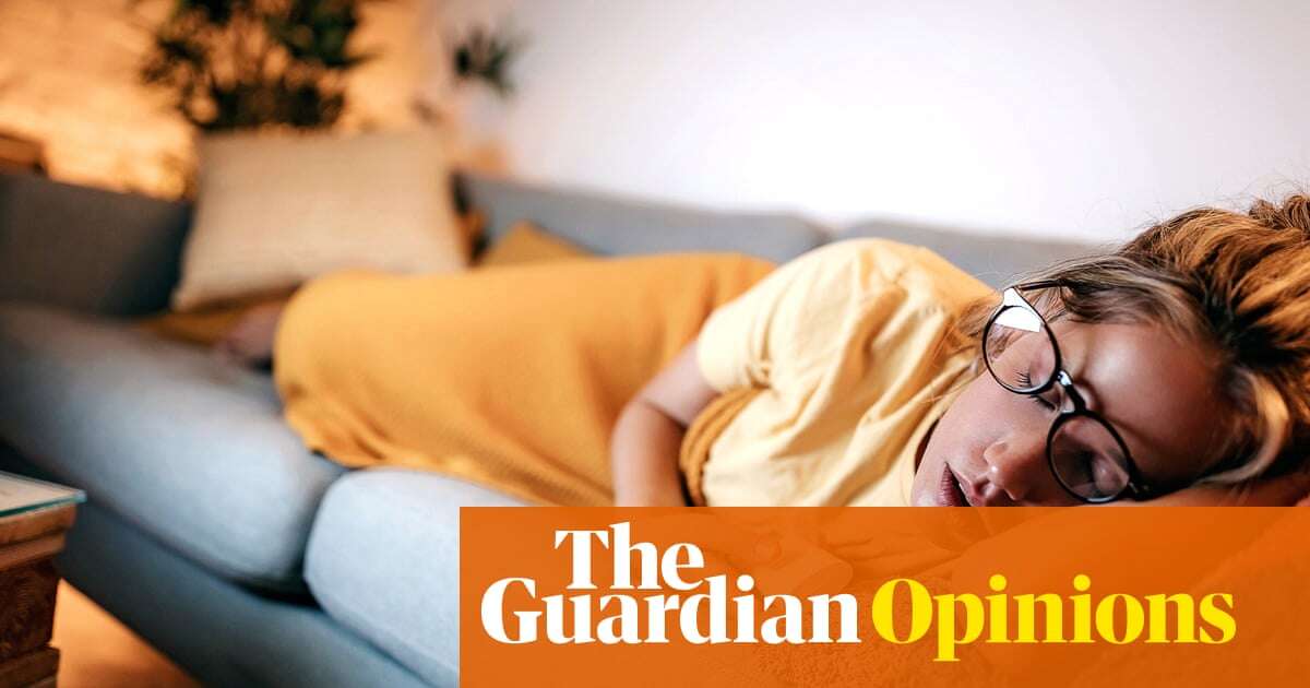 Why is it so hard to go to bed? Maybe science has the answer | Emma Beddington