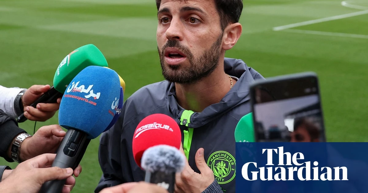 Bernardo Silva named new Manchester City captain in final year of contract