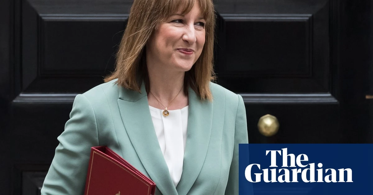 Reeves relaunches – but will it save Labour from Farage? – Politics Weekly UK