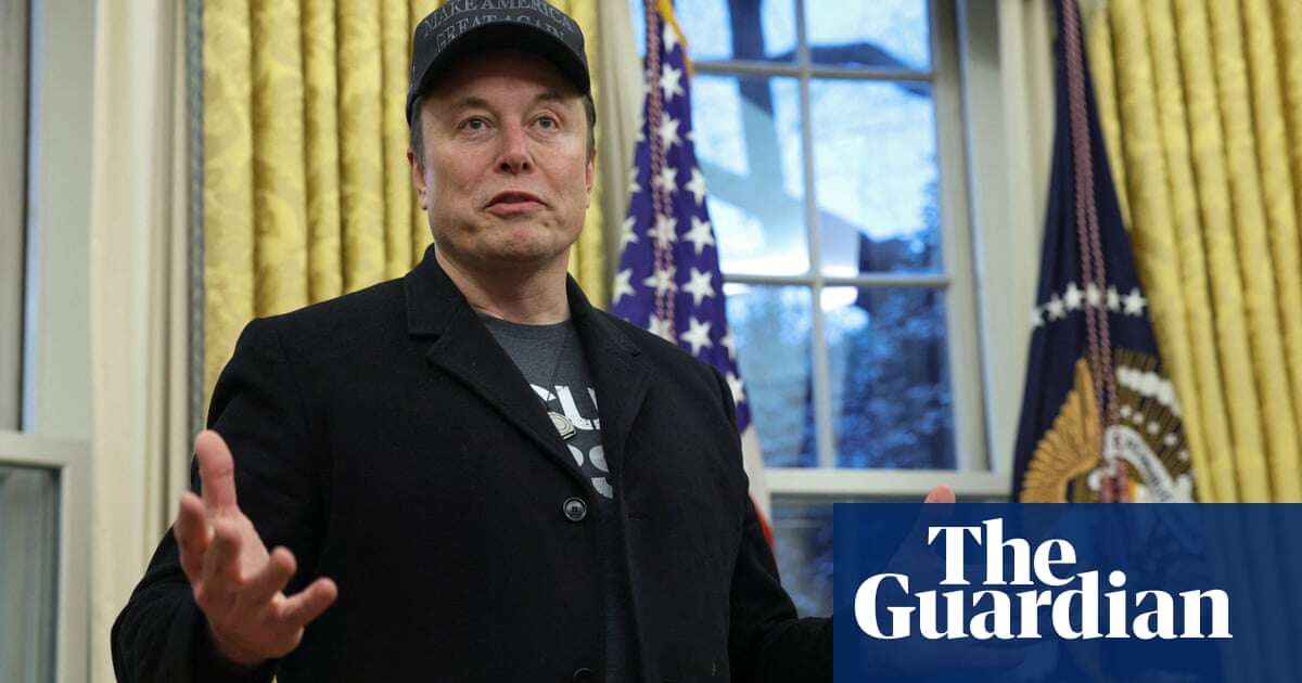 Musk says he will make mistakes and that he double-checks with Trump – video