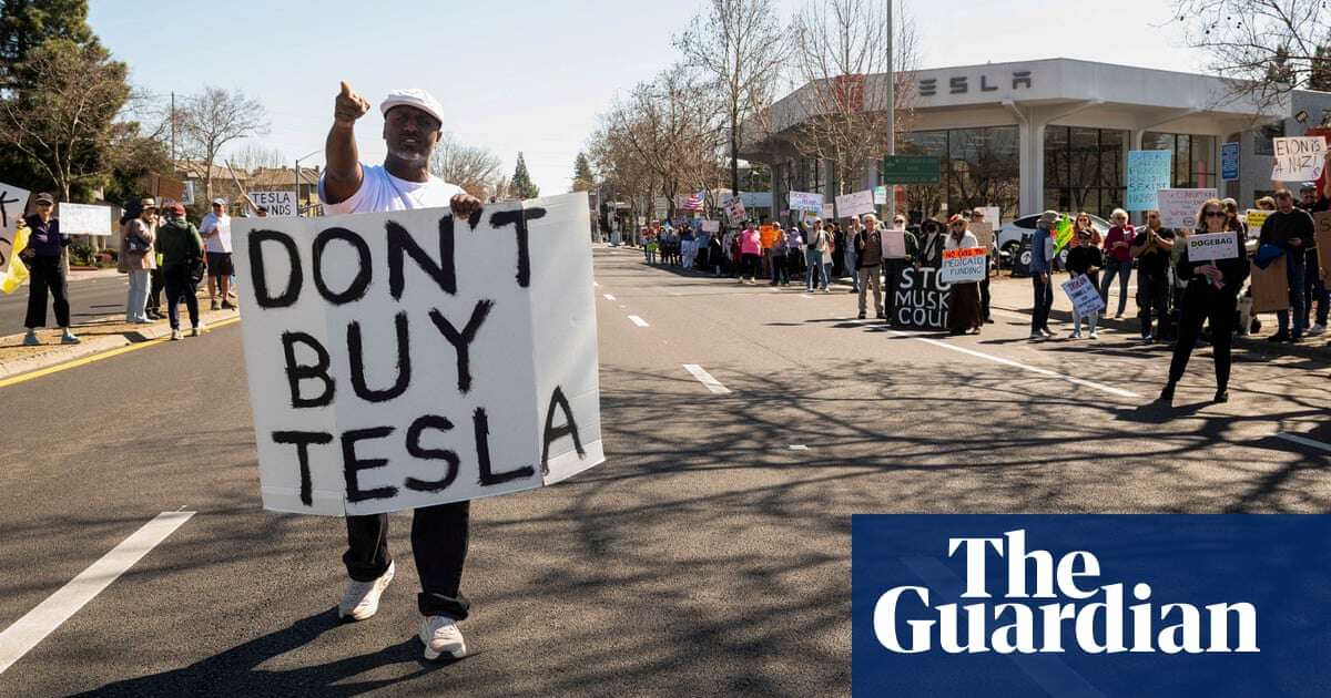 Trump calls Tesla boycott ‘illegal’ and says he’s buying one to support Musk