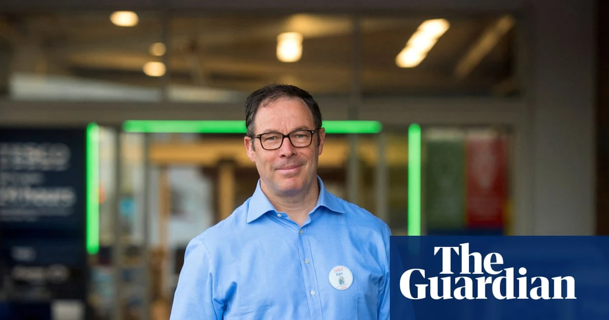 Tesco boss’s pay rises by more than £1m to £10.8m after market share surge