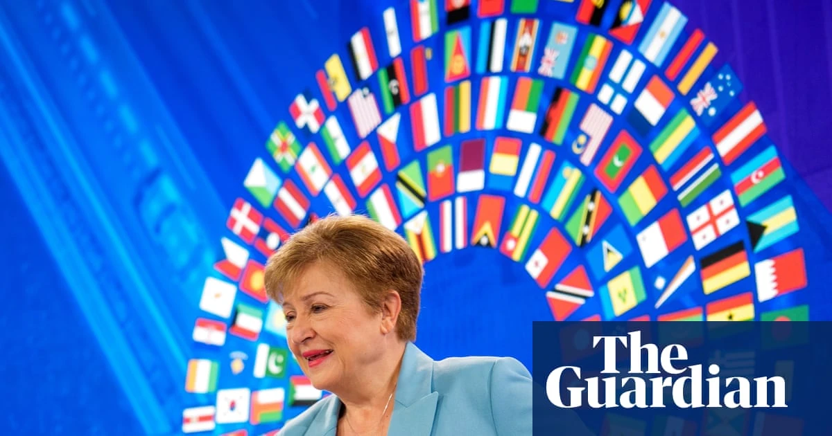 ‘A foot out in the cold’: leaders huddle at IMF as icy economic winds blow