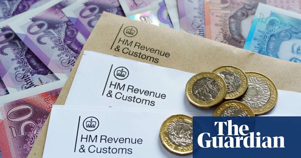 Billions lost from small retailers in tax evasion, says watchdog