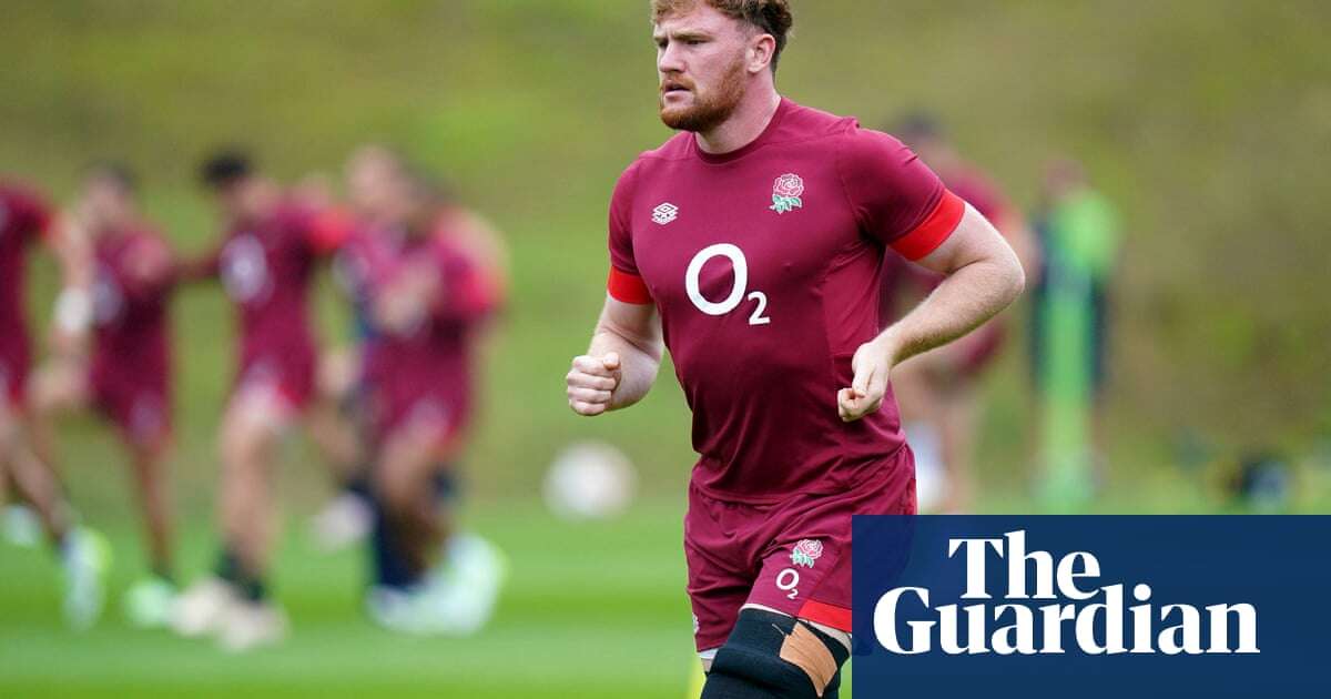 England sweat on Ollie Chessum’s fitness after training camp injury