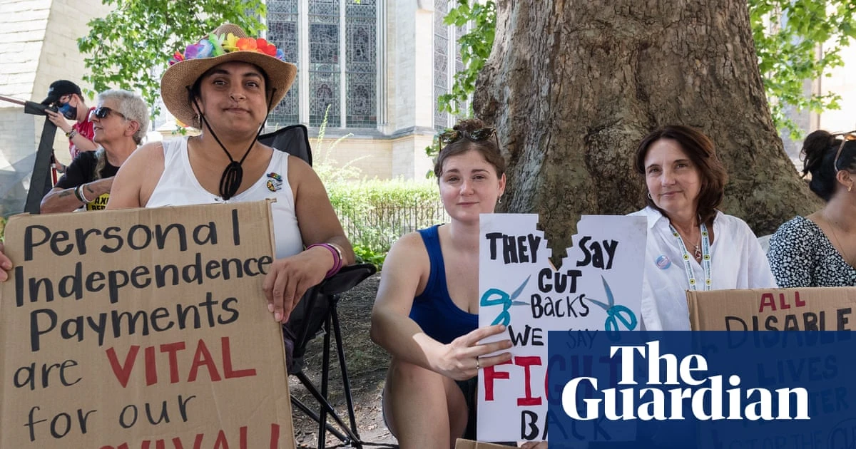 Disability benefits system ‘not working’ Timms review finds