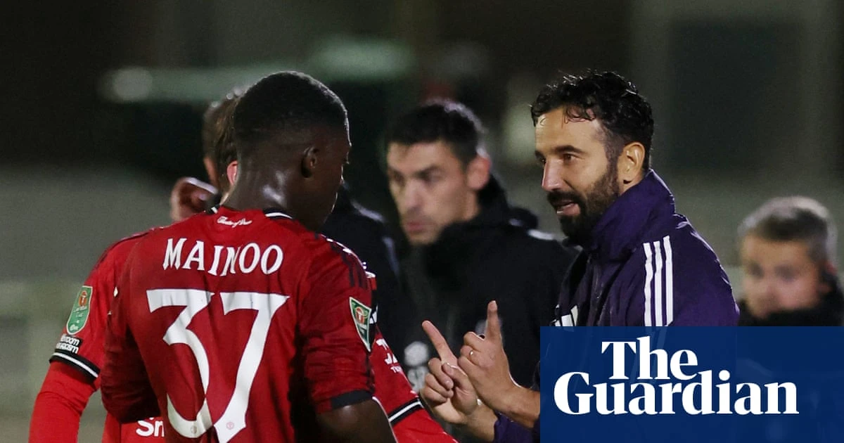 Mainoo uncomfortable having to fight for Manchester United spot, says Amorim