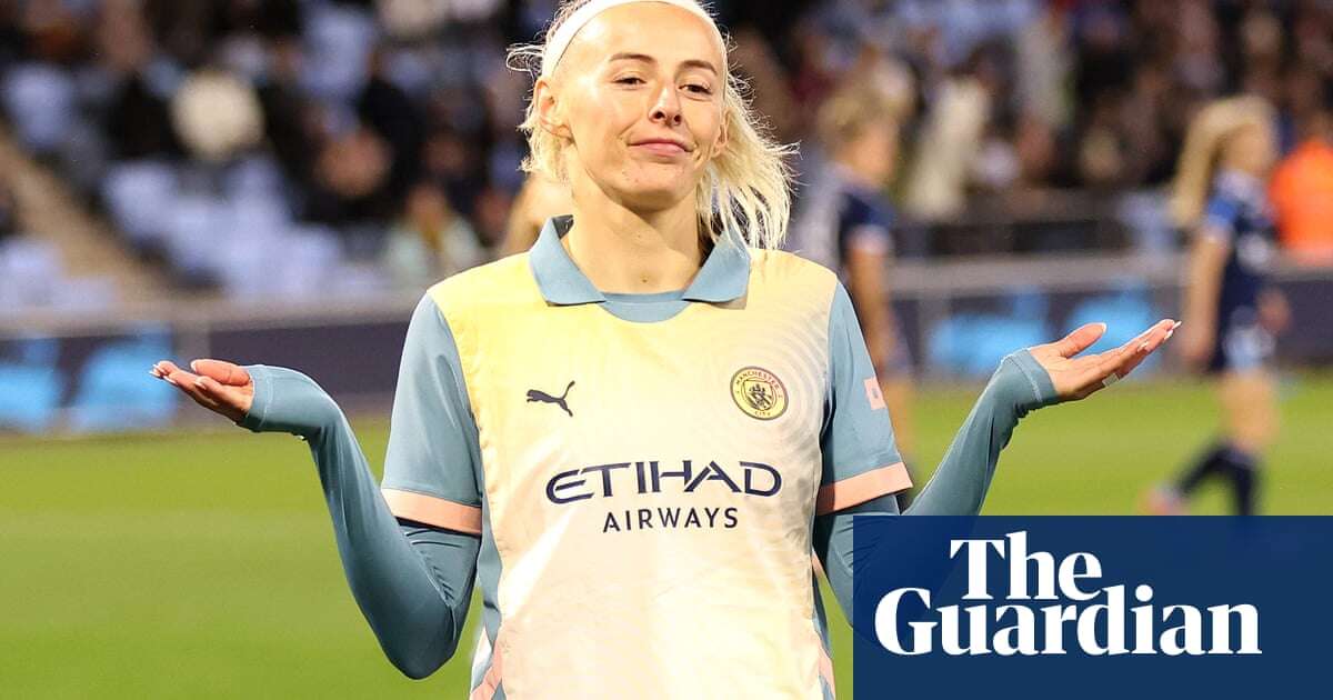 Arsenal complete 11th-hour loan signing of Chloe Kelly from Manchester City