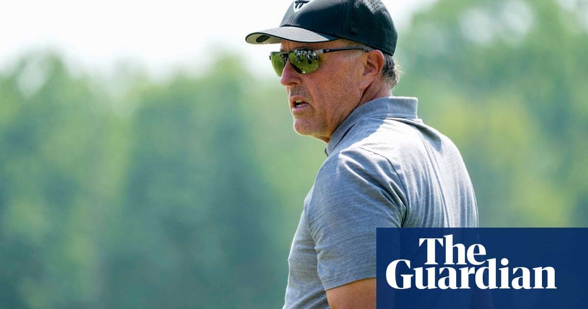 Phil Mickelson rips Couples for ‘jerk move’ comments about Koepka and LIV