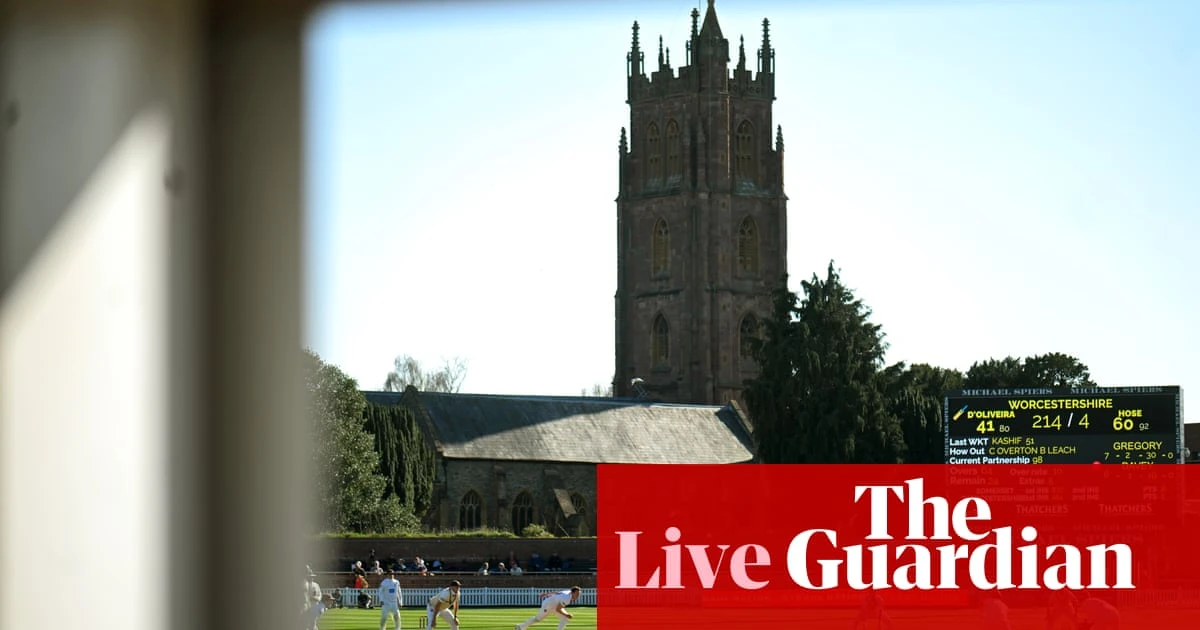 Somerset v Essex, Middlesex v Kent, and more: county cricket day one – live