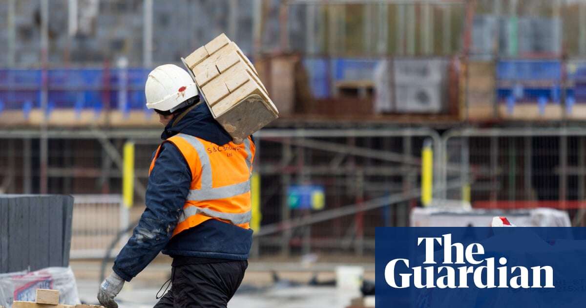 UK construction plunges to lowest level of activity in nearly five years – report