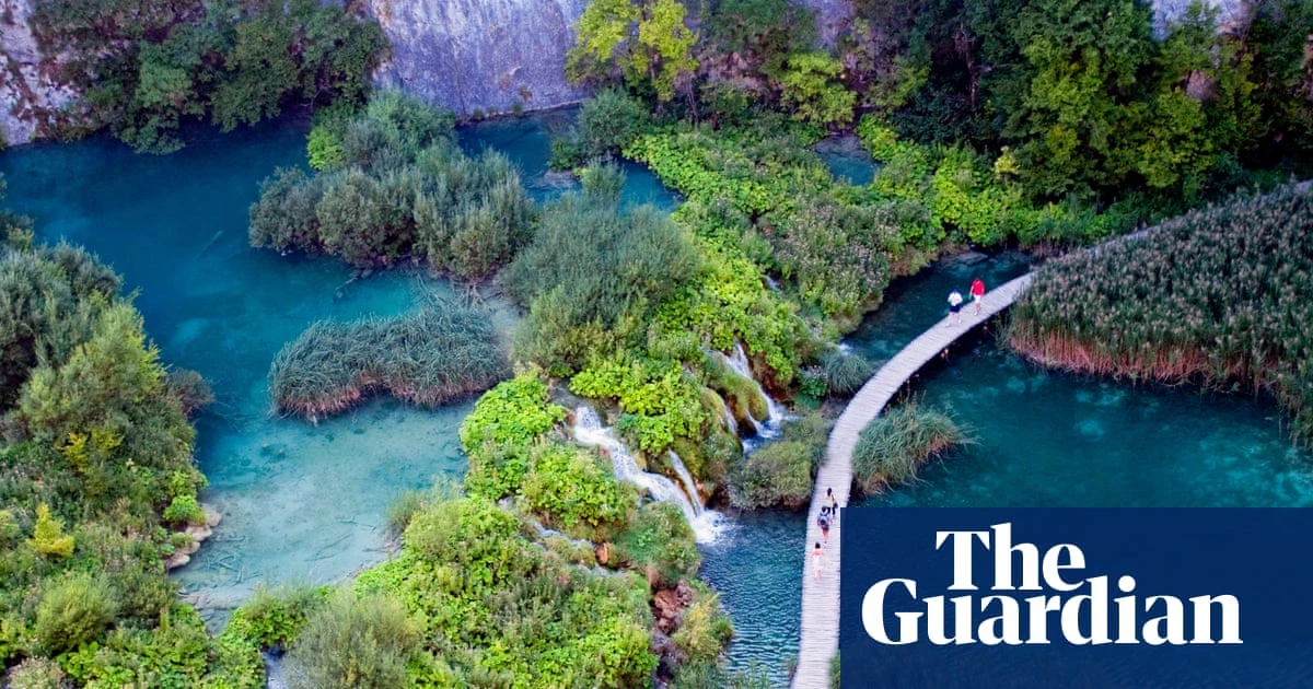 Tour operator Intrepid drops carbon offsets and emissions targets