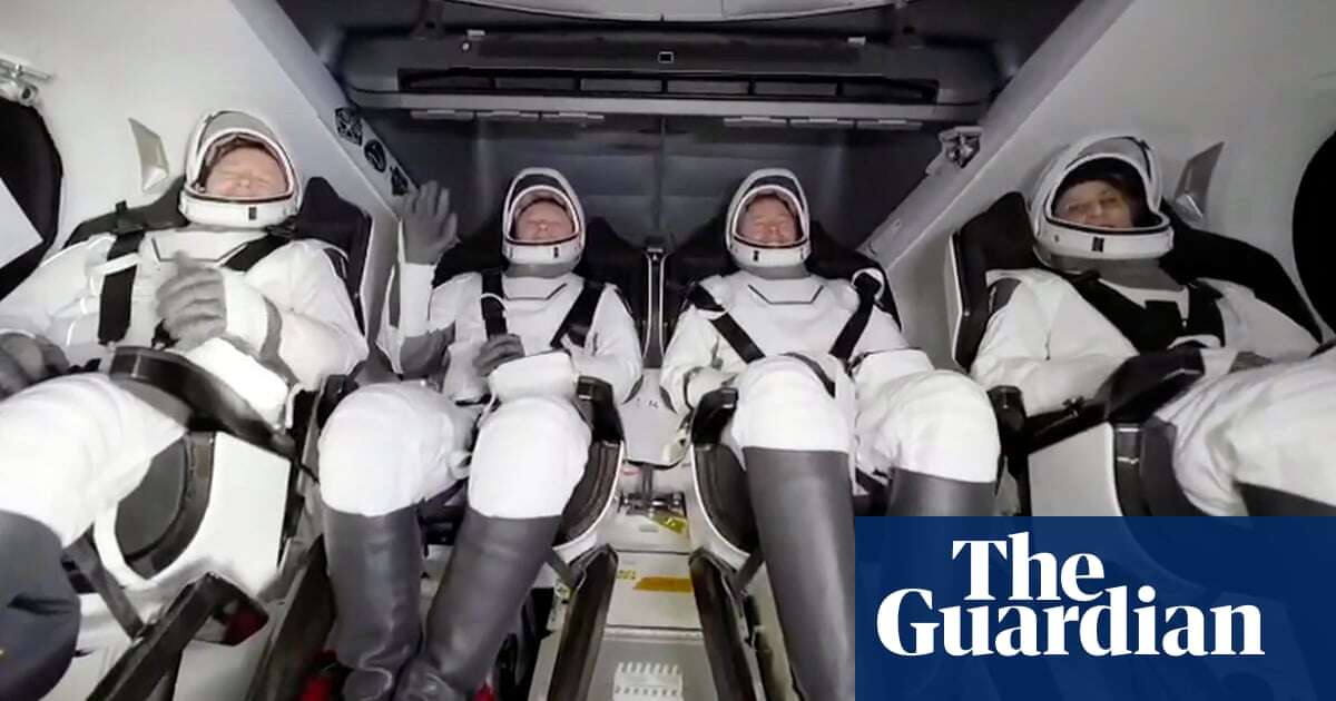 NASA astronauts 'Butch and Suni' return to Earth after nine months in orbit – video