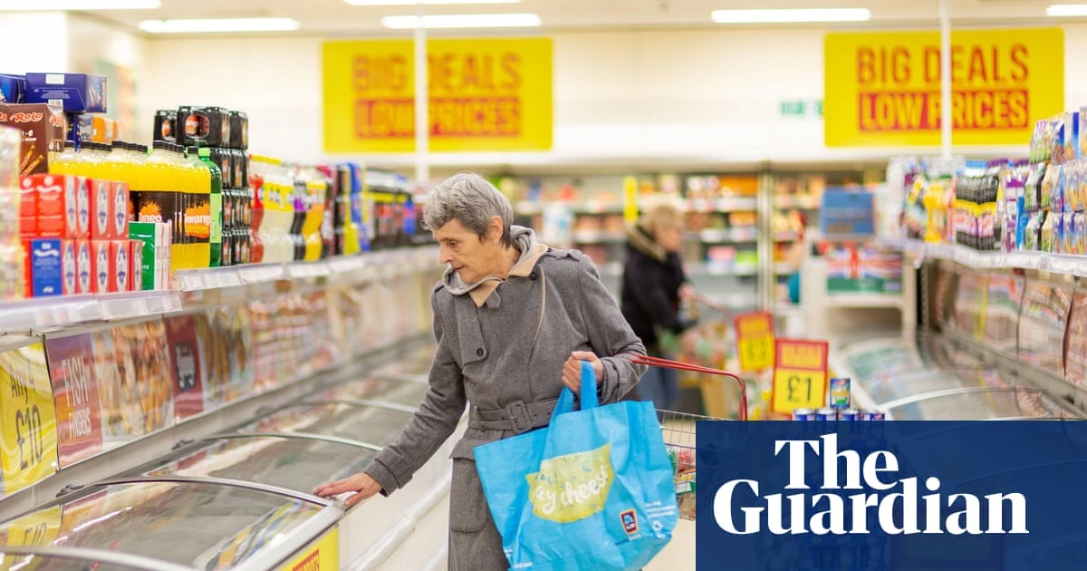 Iceland says it will pay customers £1 if they report a shoplifter