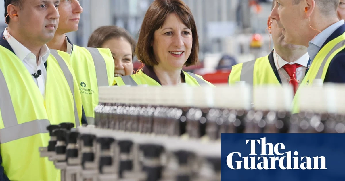 Staff layoffs in UK gain pace amid Trump tariff turmoil and labour cost increases