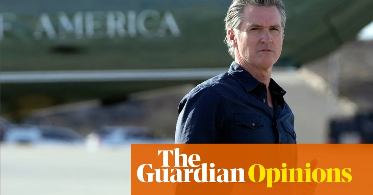 Why is Gavin Newsom handing Steve Bannon a megaphone? It’s becoming clear | Margaret Sullivan
