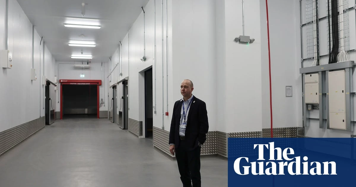 Brexit food control post at Portsmouth ‘may have to be demolished’, says port director