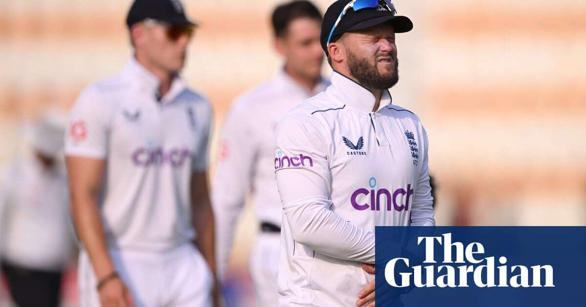 England optimistic on Duckett’s return after suspected dislocated thumb