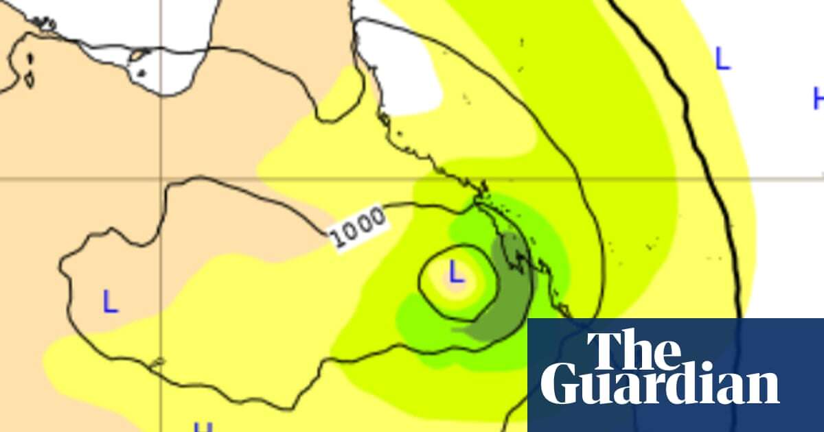 Cyclone forecasting boosted by artificial intelligence offers earlier path tracking