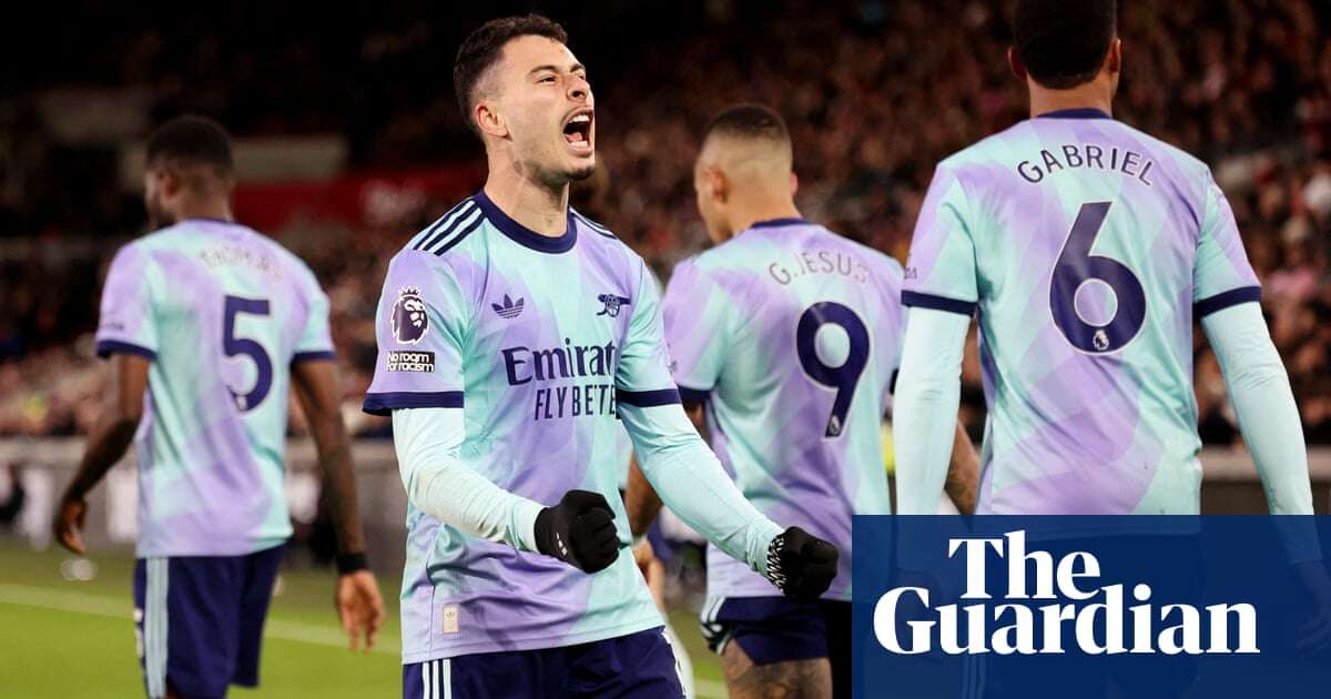 Arsenal climb to second after Gabriel Martinelli rounds off win at Brentford