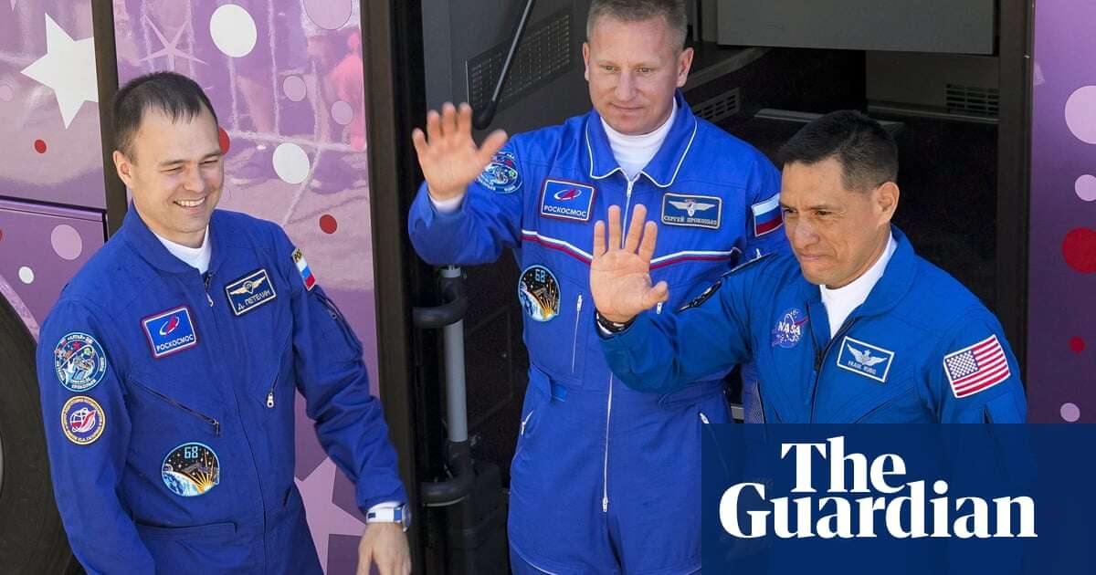 Space Latest Soyuz capsule leak prompts Russians to plan possible rescue of space station crew