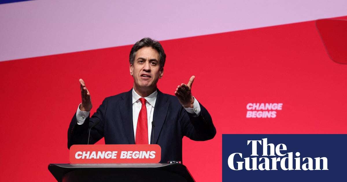 Ed Miliband pledges to end cold and draughty rented homes