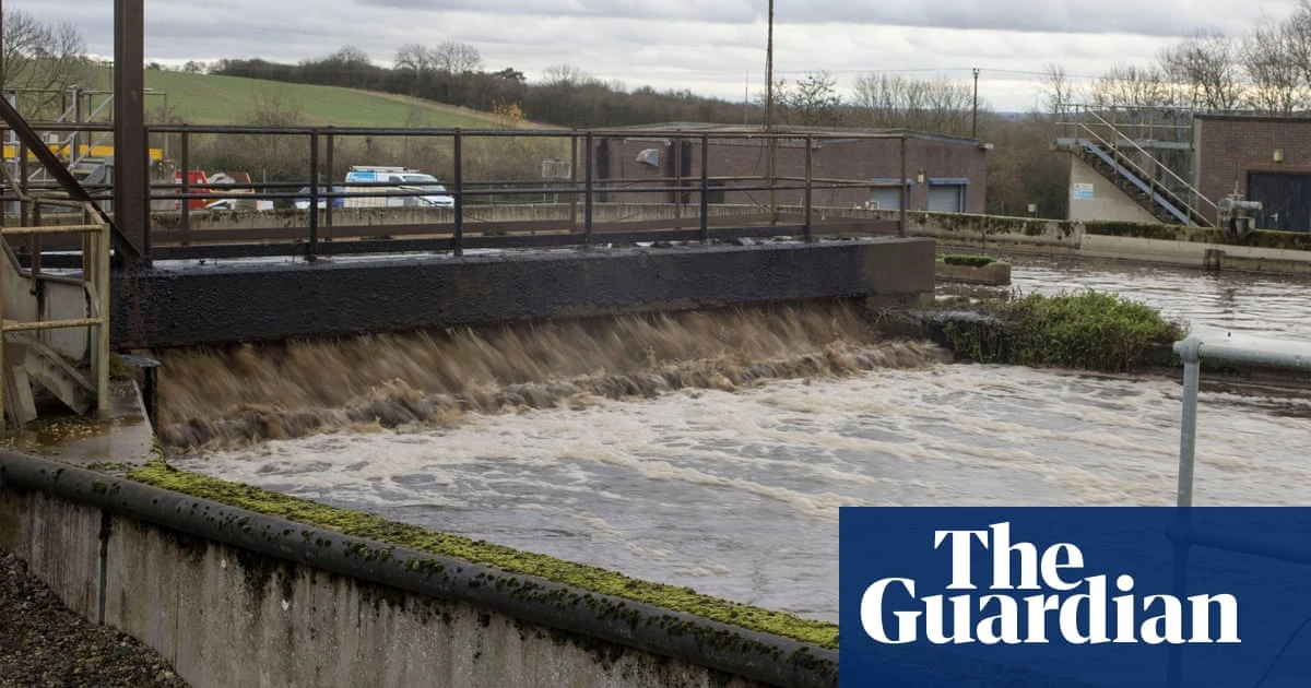 Environment Agency insider alleges ‘cover-up’ over sewage sludge on farmland