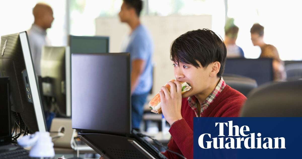 Employers should be fined for unhealthy workplaces, says thinktank