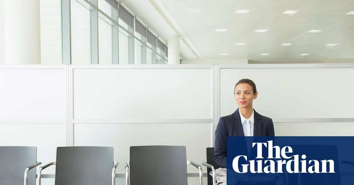 UK employers cut back on bonuses and hiring as economic slowdown hits jobs market