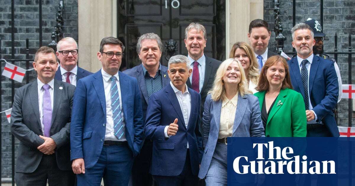 Key Labour thinktank recommends major new powers for elected mayors