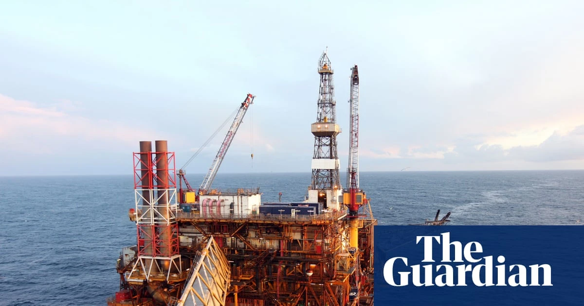 Ed Miliband looking into more North Sea drilling despite Labour pledge