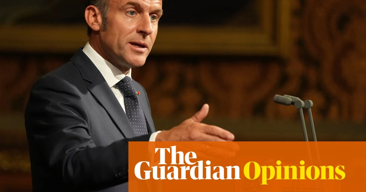 MPs and peers make awkward small talk during wait for box-office hit Macron