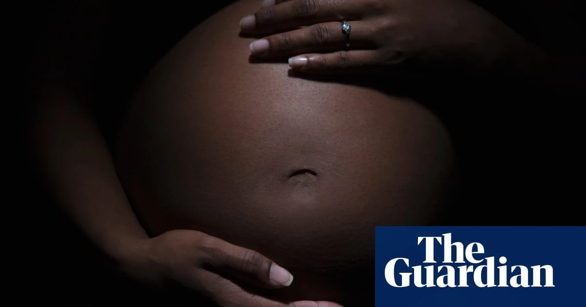 Heatwaves increase risk of early births and poorer health in babies, study finds