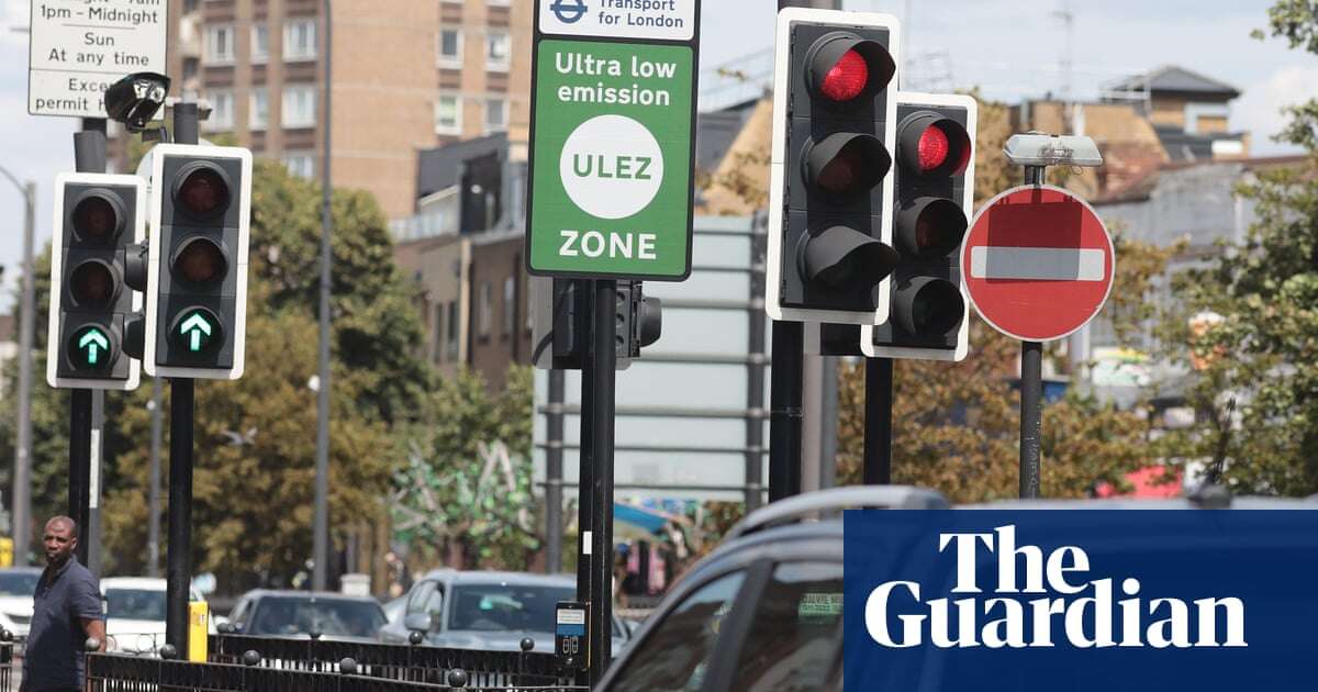 Sadiq Khan says roadside pollutants falling faster in London than elsewhere in UK