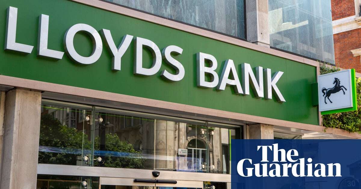 Lloyds shareholders could take £1bn hit over car finance crisis