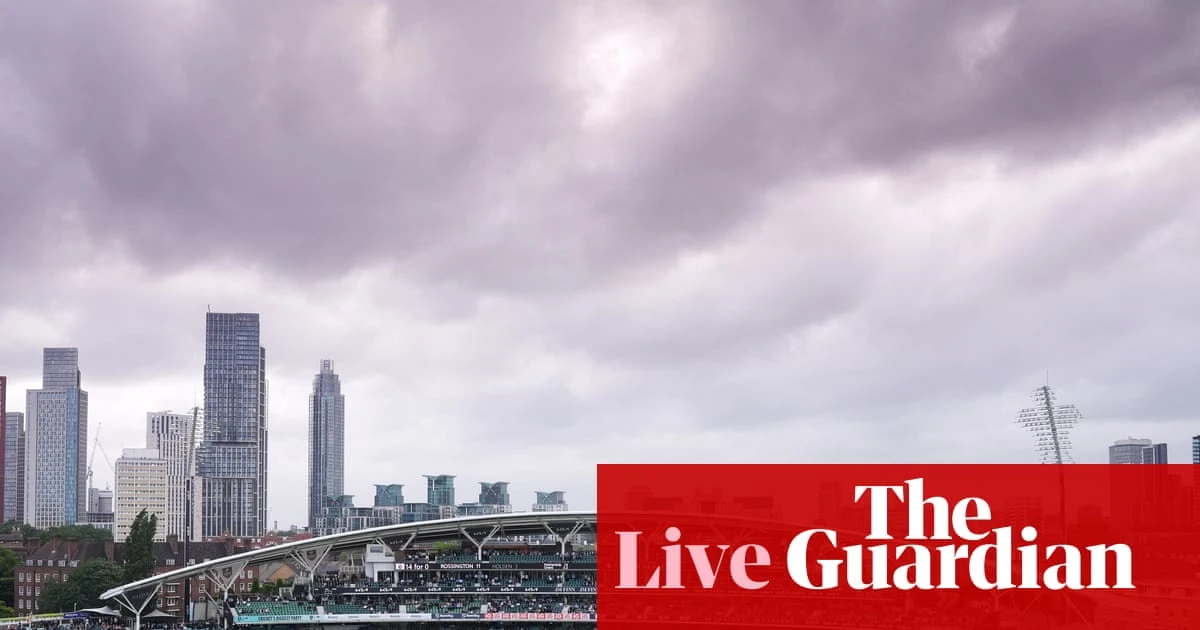 County Championship day one: Surrey v Hampshire – live