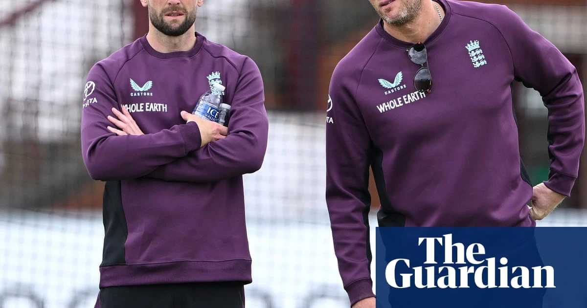 England bring Woakes, Carse and Overton into squad for first India Test