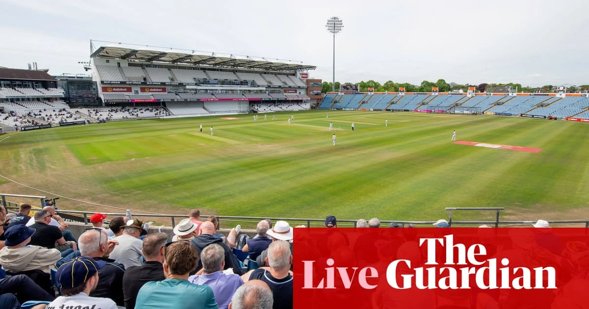 Surrey v Essex, Yorkshire v Notts, and more: county cricket day one – live