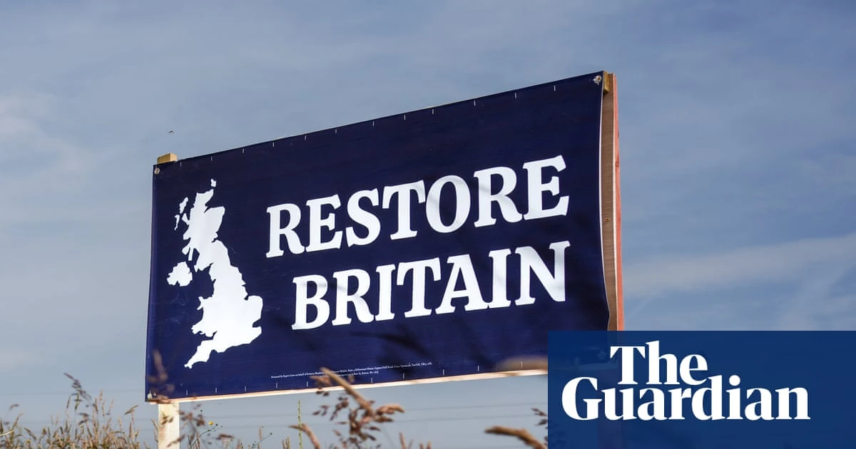 Mail on Sunday attacks Restore as split right creates headache for UK papers